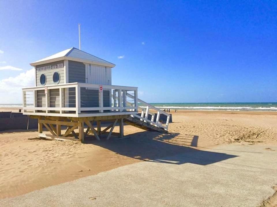 Lesparisnormands - Magnifique Vue Mer - Centre Et Plage Villers-sur-Mer Exterior foto