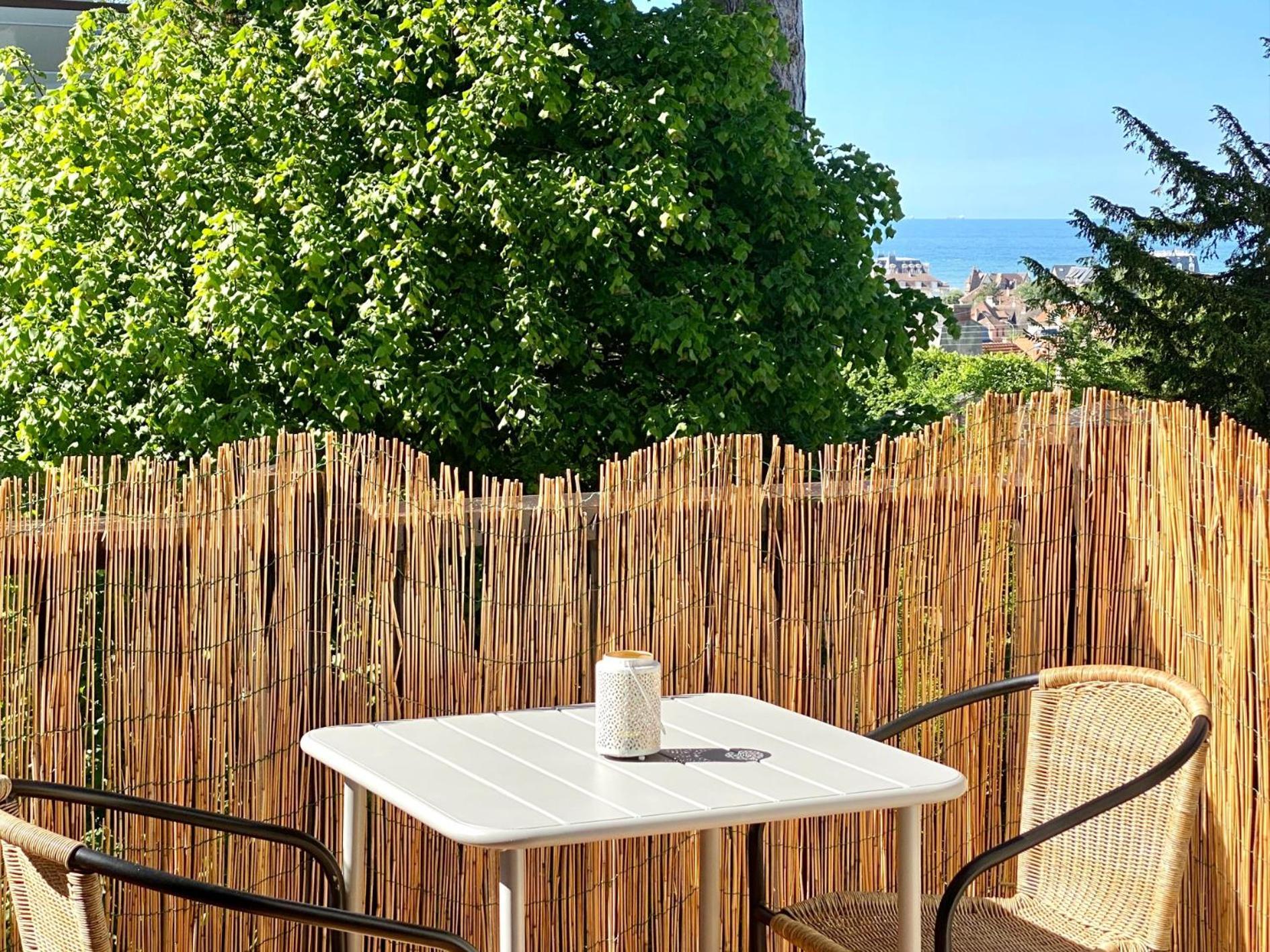 Lesparisnormands - Magnifique Vue Mer - Centre Et Plage Villers-sur-Mer Exterior foto